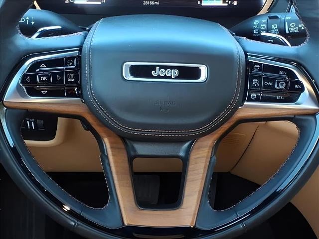 2023 Jeep Grand Cherokee L Summit Reserve