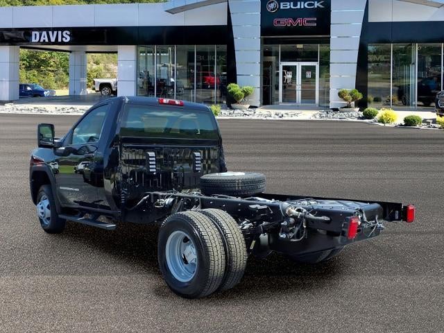 2026 GMC Sierra 3500 HD Chassis Cab Pro