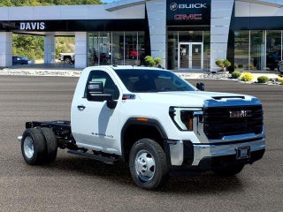 2026 GMC Sierra 3500 HD Chassis Cab Pro
