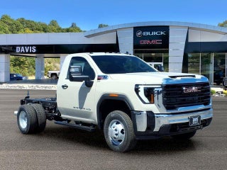 2026 GMC Sierra 3500 HD Chassis Cab Pro