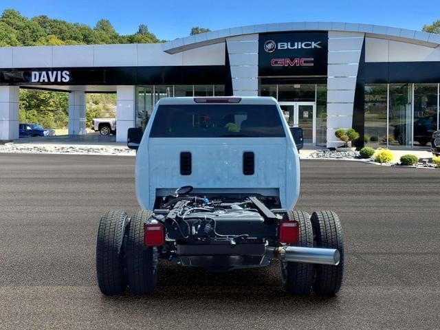 2026 GMC Sierra 3500 HD Chassis Cab SLE