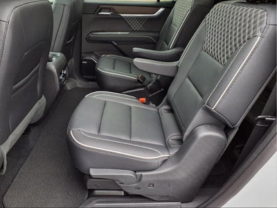 2025 GMC Acadia Denali