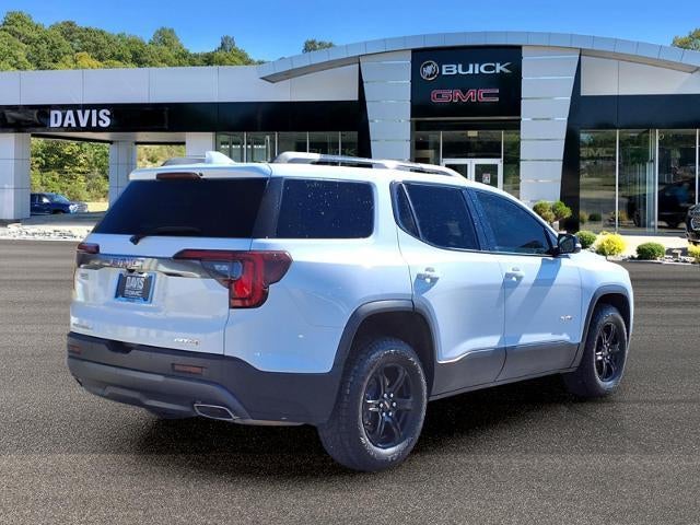 2023 GMC Acadia AT4