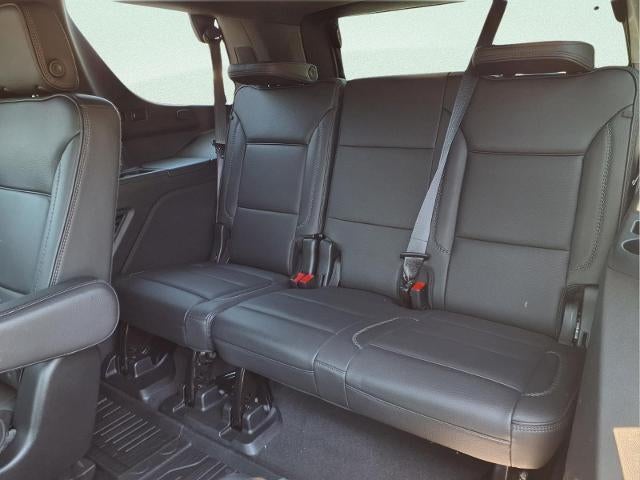 2024 GMC Yukon Denali - Photo 19