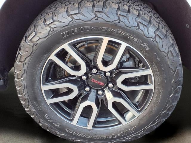 2022 GMC Yukon XL AT4