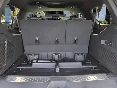 2022 GMC Yukon XL AT4