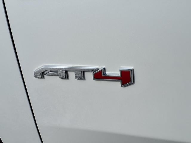 2022 GMC Yukon XL AT4