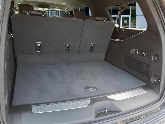 2021 Chevrolet Suburban High Country