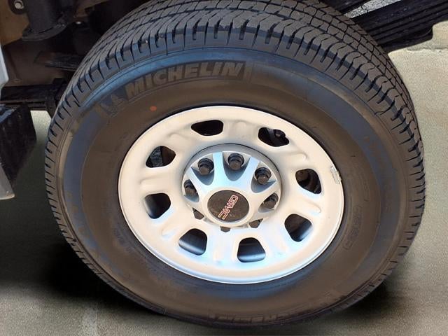 2024 GMC Sierra 2500 HD Pro