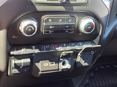 2023 GMC Sierra 3500 HD Pro