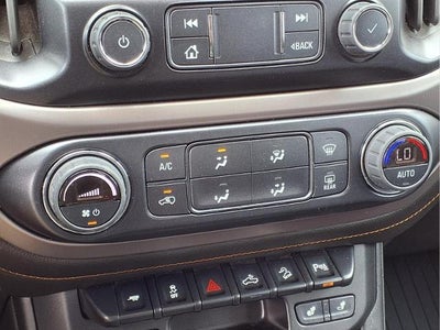 2022 GMC Canyon AT4 - Leather