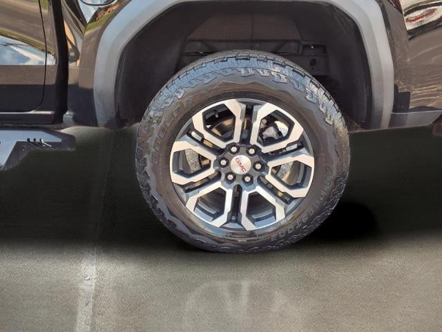 2023 GMC Canyon AT4