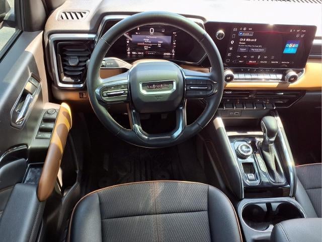 2023 GMC Canyon AT4
