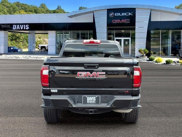 2024 GMC Canyon AT4