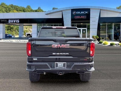 2022 GMC Sierra 1500 Limited AT4