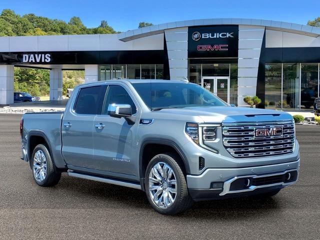 2025 GMC Sierra 4WD Crew Cab Short Box Denali's photo