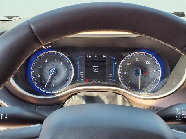 2024 Chrysler Voyager LX