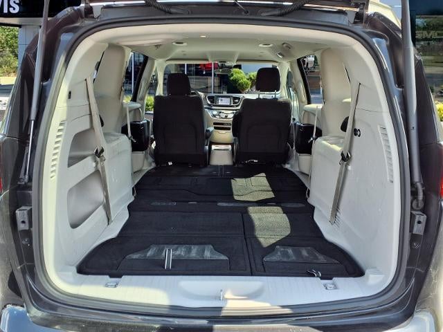 2024 Chrysler Voyager LX