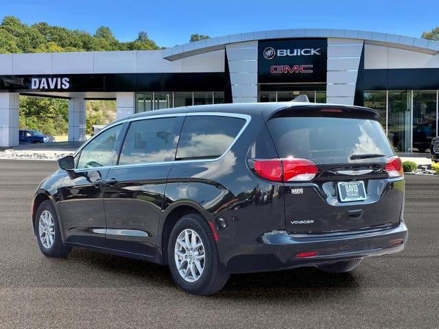 2024 Chrysler Voyager LX