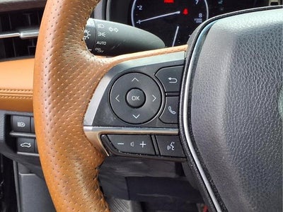 2019 Toyota Avalon XLE