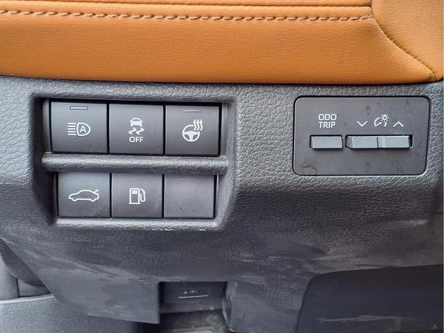 2019 Toyota Avalon XLE