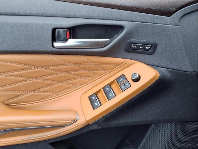 2019 Toyota Avalon XLE