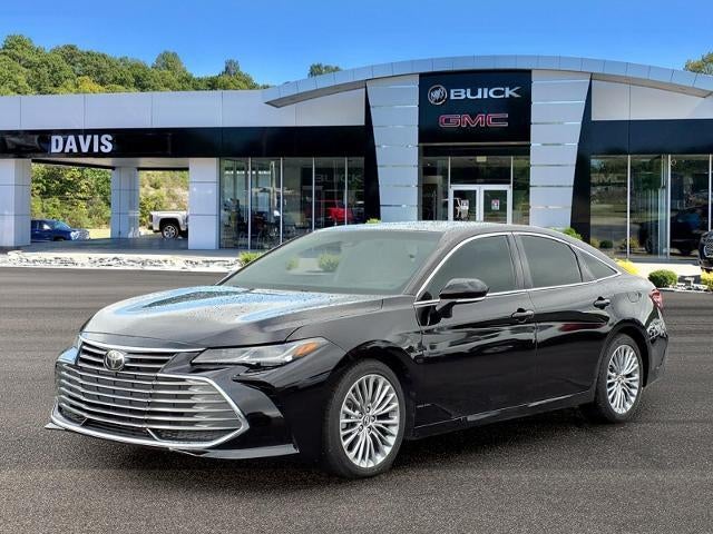 2019 Toyota Avalon XLE
