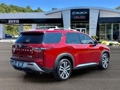 2024 Nissan Pathfinder Platinum