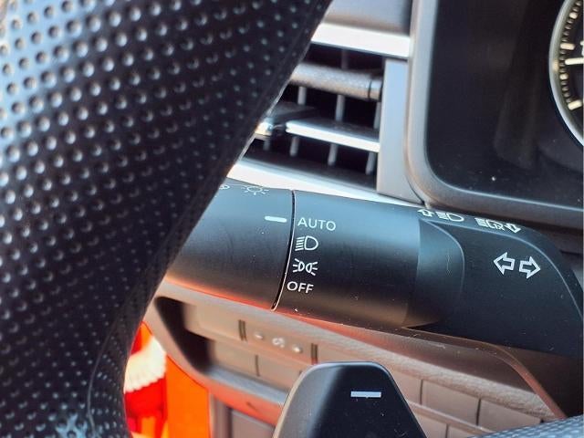 2025 Mitsubishi Outlander ES