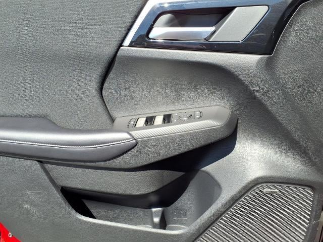 2025 Mitsubishi Outlander ES
