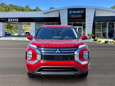 2025 Mitsubishi Outlander ES