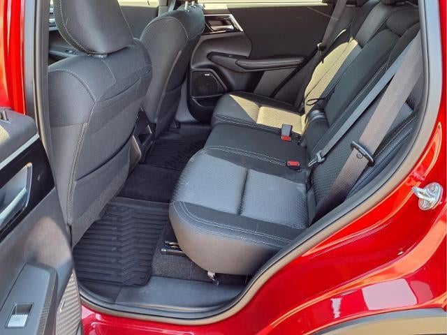 2025 Mitsubishi Outlander ES