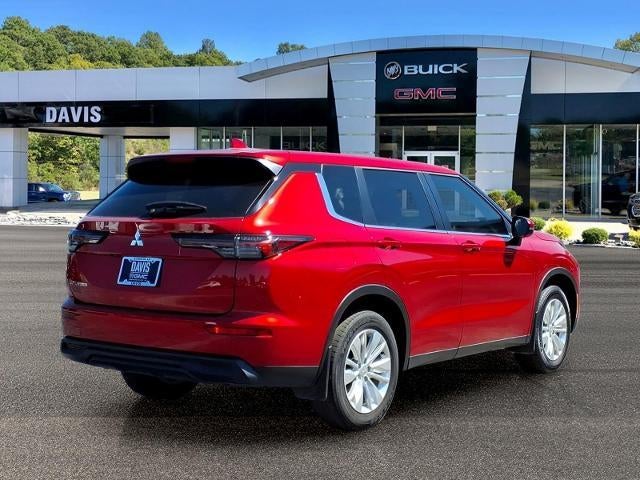 2025 Mitsubishi Outlander ES