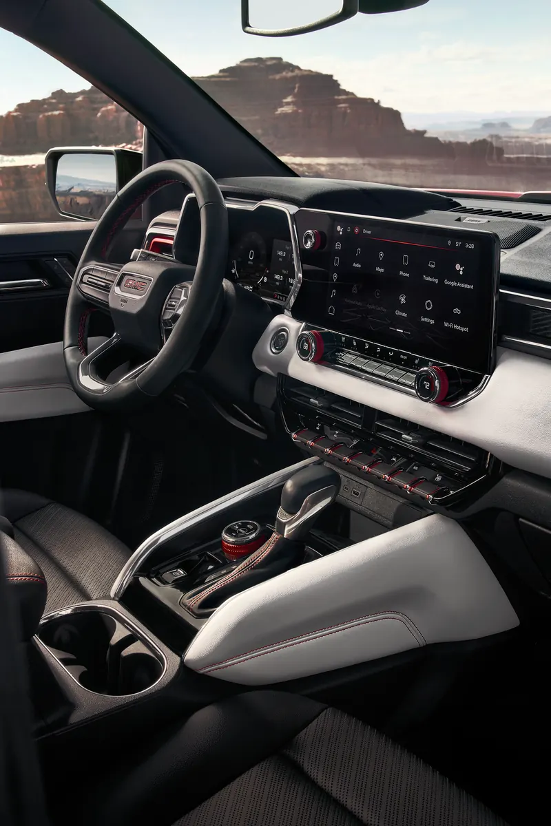 2026 GMC Canyon infotainment system at Davis Buick GMC in Harrison AR